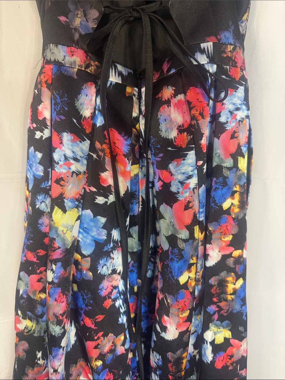 MORGAN & CO BLACK FLORAL HALTER PROM GOWN SZ 1/2 - Picture 9 of 10